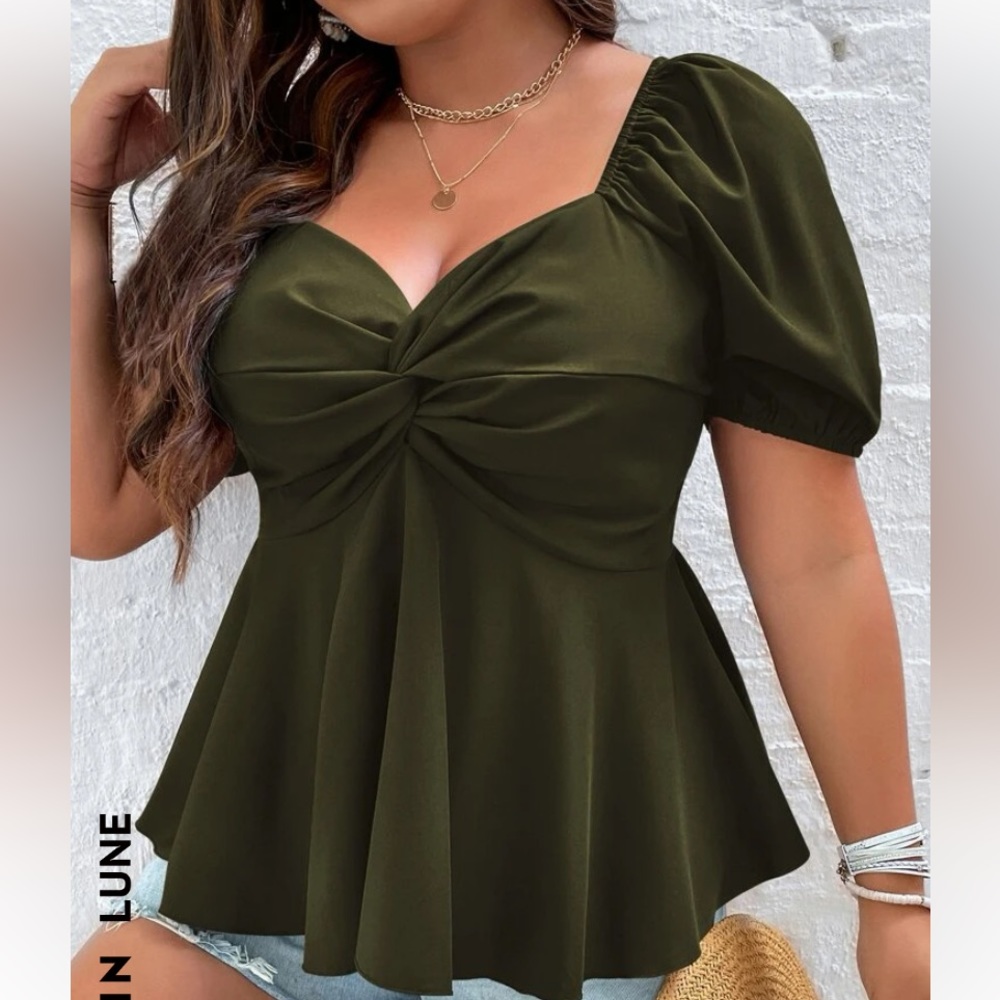 SHEIN Solid Twist Front Puff Sleeve Blouse